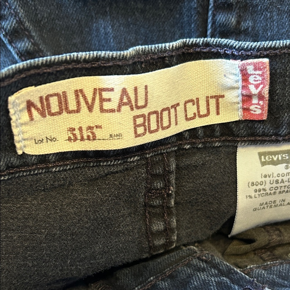 Levi's Women Nouveau Bootcut Dark Wash Black Denim Jeans Size 8M - Picture 6 of 6